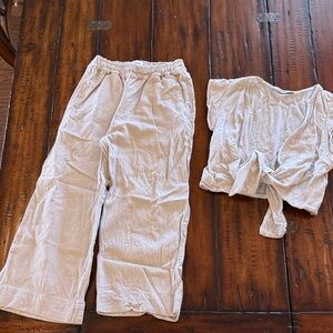 Abercrombie & Fitch Cream Top